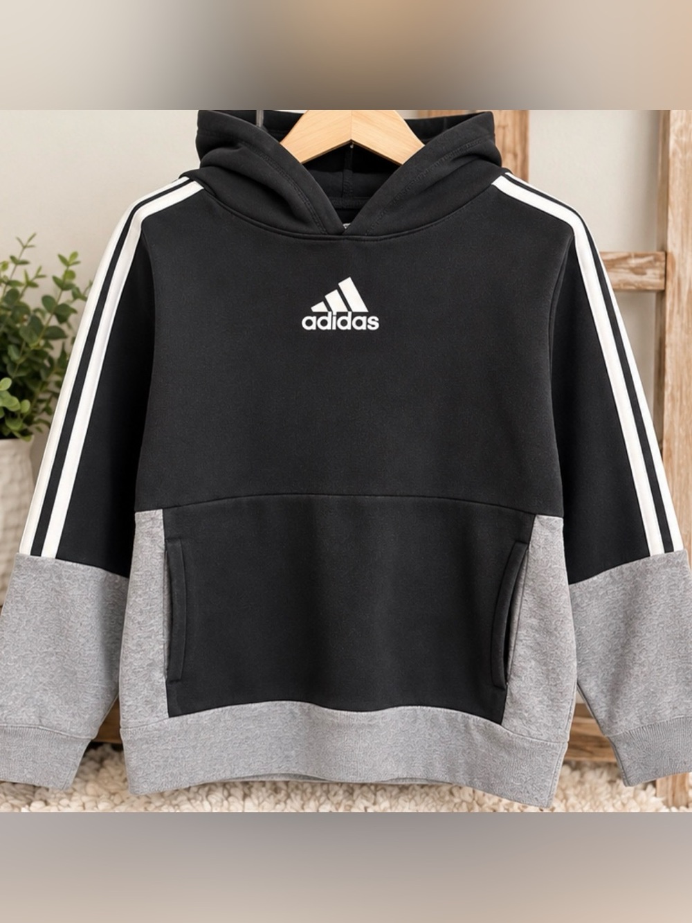 Adidas Girls/Boys Black Gray Hoodie Sweatshirt Size L 14/16